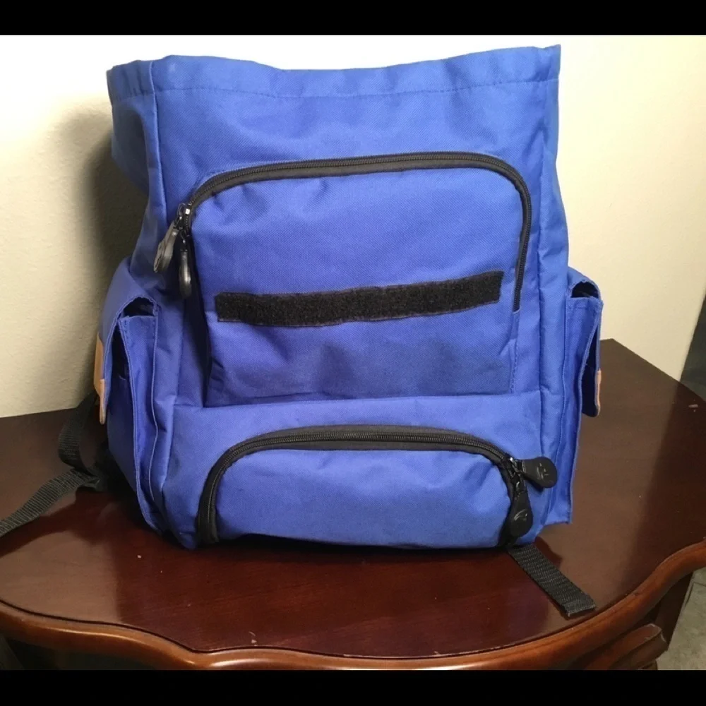 Disney 1971 BACKPACK VERY CLEAN.‎